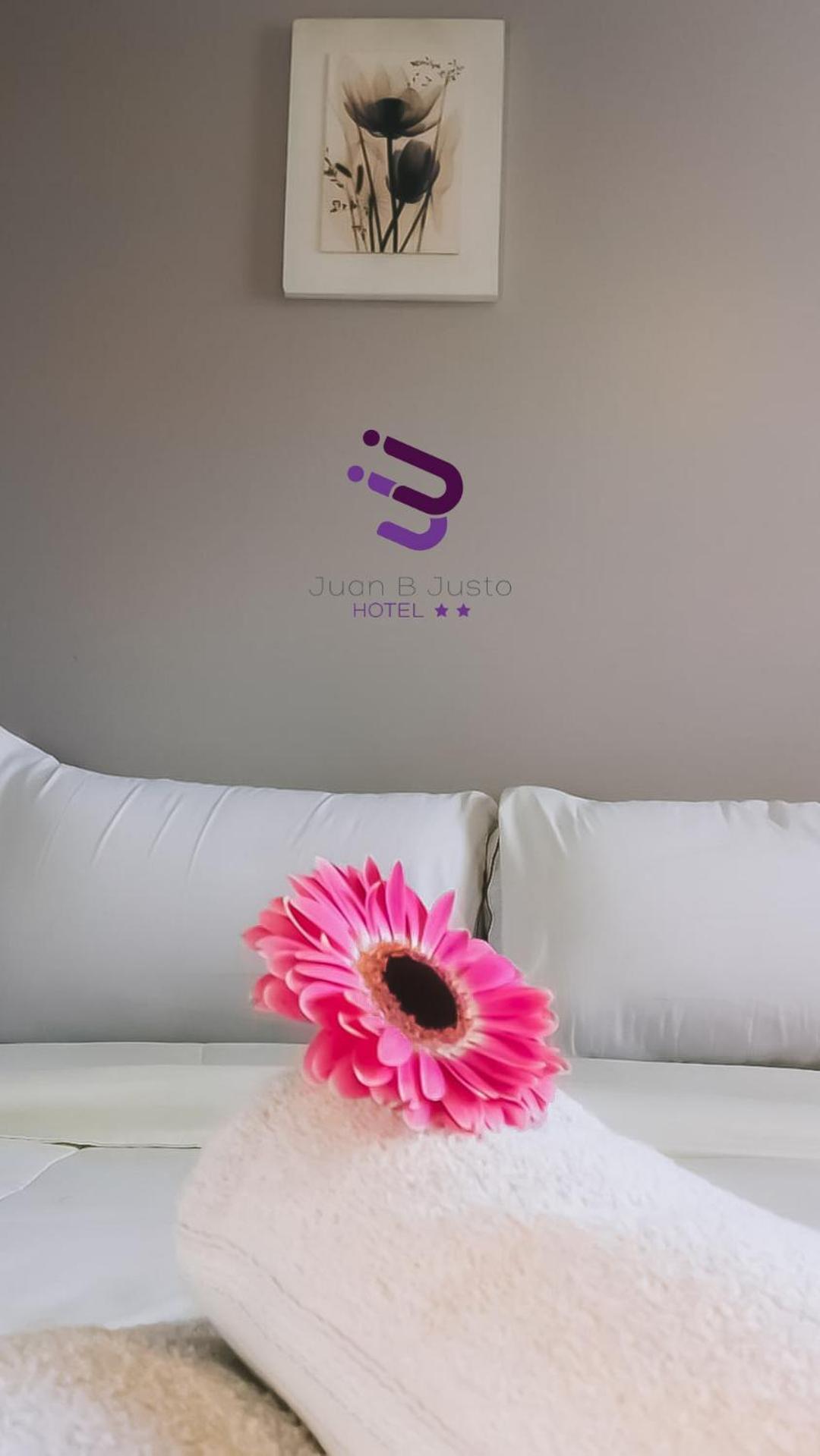 Hotel Juan B Justo Mendoza Exterior foto